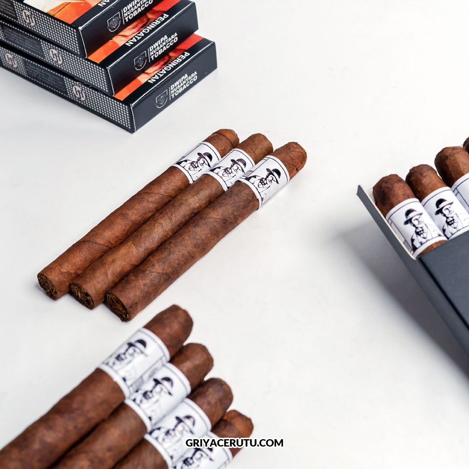 JOHNNY 4 HALF CORONA - Image 3