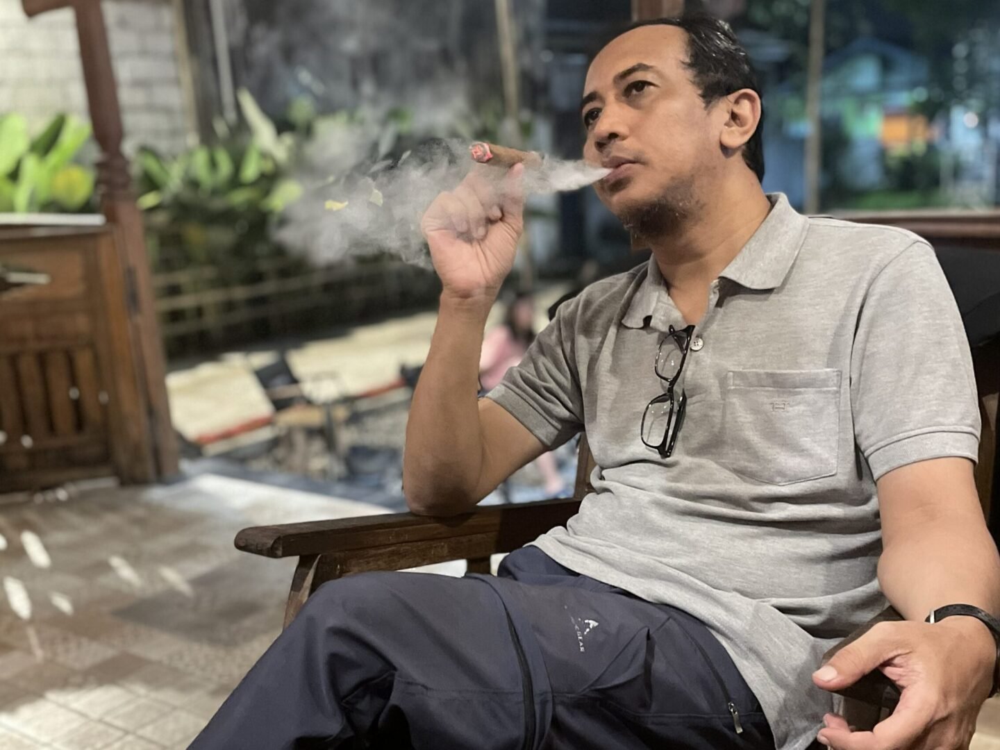 Cigar & Slow Living: Menikmati Ritme yang Tepat, Bukan yang Cepat